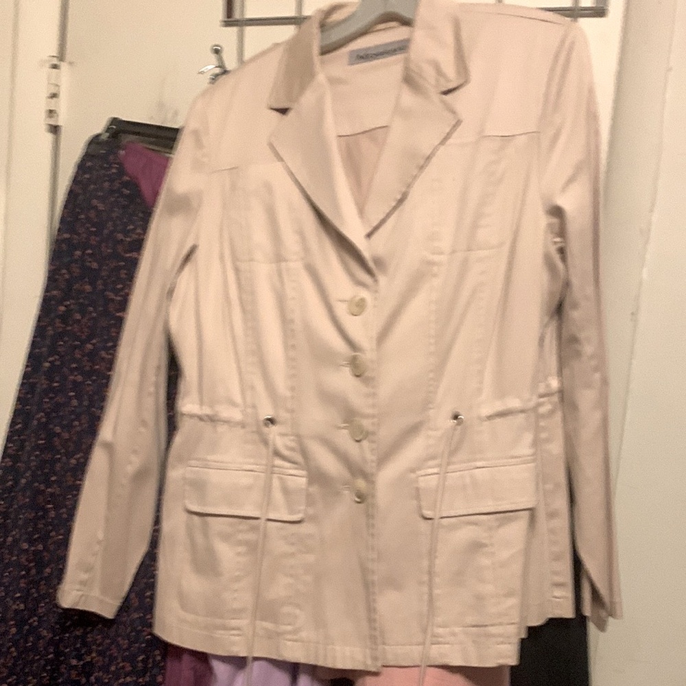 Mossaic Jacket, 16, unlined elegant cotton/rayon/Lycra5%, part of a skirt suit